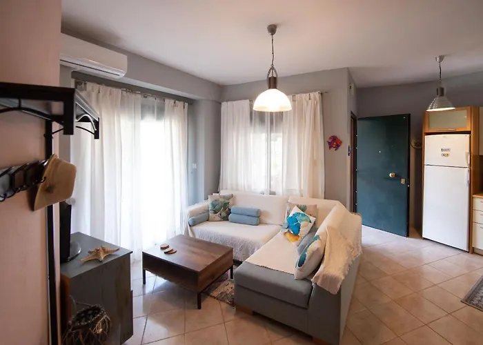 Stella's House ヴィラ ニキティ